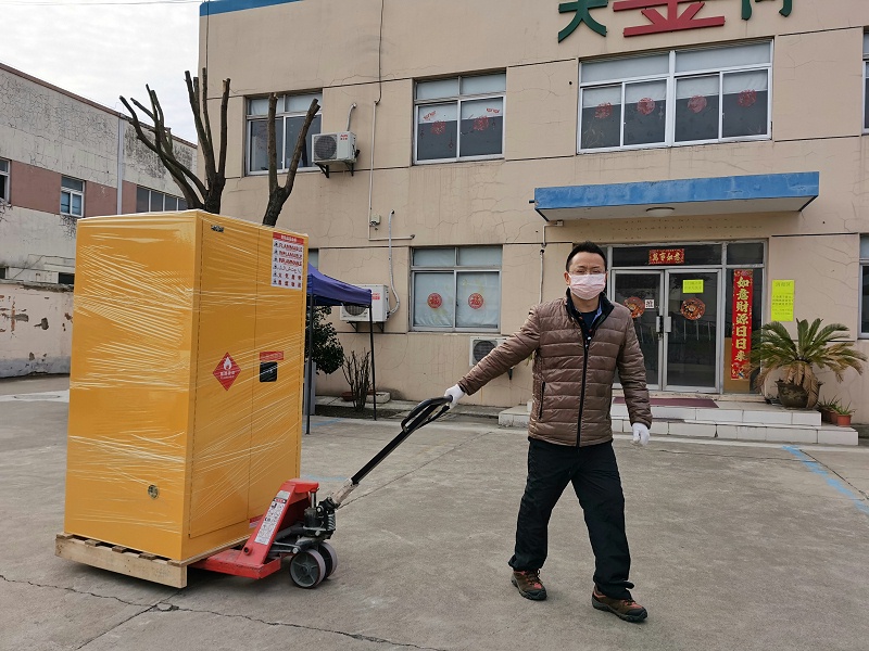 天金岡安全柜 天金岡安全柜