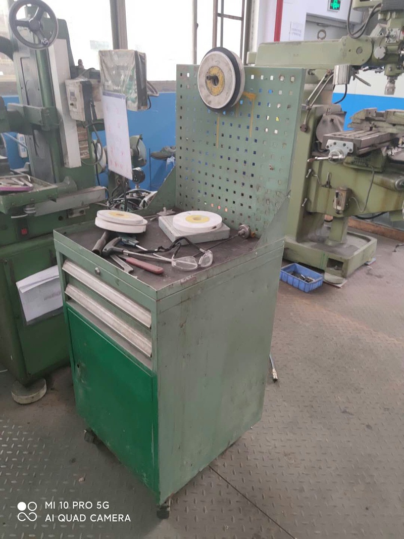 抽屜式移動(dòng)工具車