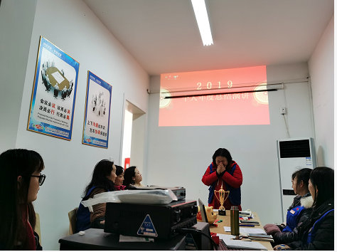 天金岡工具柜優秀員工任夢婷 天金岡工具柜優秀員工任夢婷