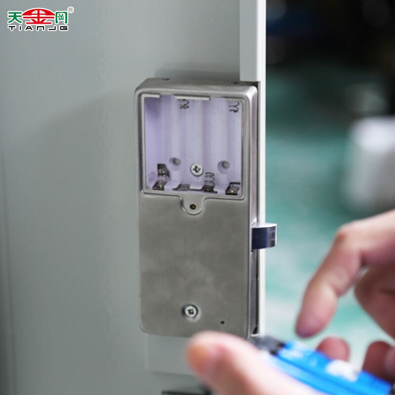 電子密碼鎖儲物柜 電子密碼鎖儲物柜