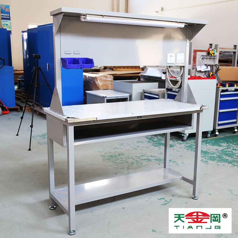 帶燈架的不銹鋼工作桌有什么作用？