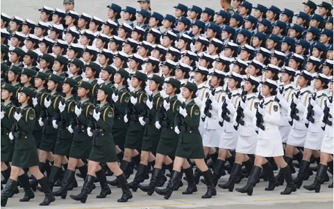 她們英姿颯爽,氣勢不凡,國之巾幗 她們英姿颯爽,氣勢不凡,國之巾幗