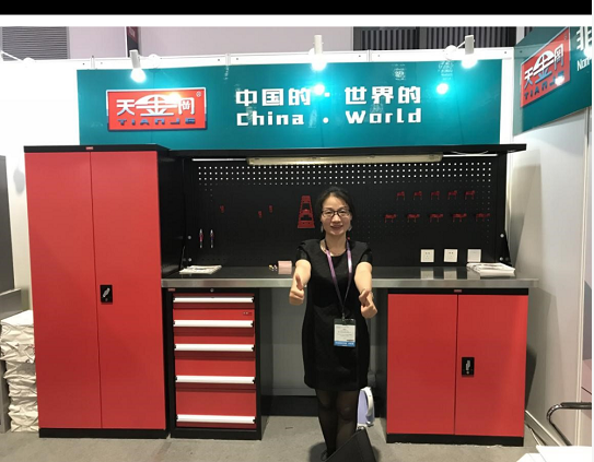 昆山天金岡金屬制品有限公司創始人周艷玲